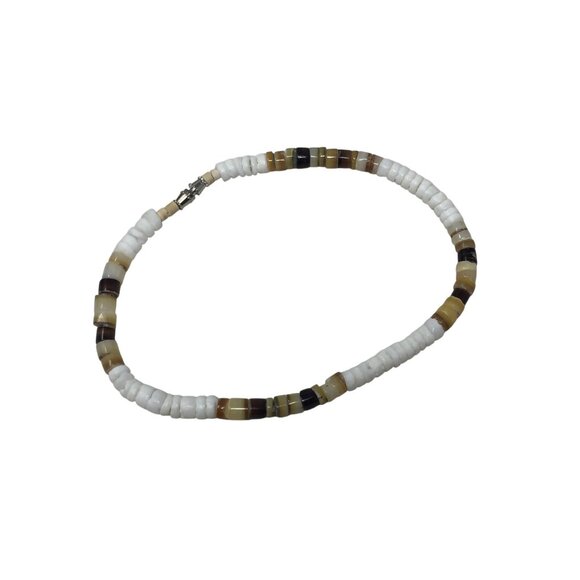 Women's Puka Shell Bracelets (2) - Picture 4 of 5